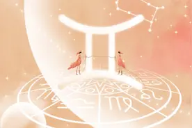 小说：点进游戏广告后，我的星穹铁道跟别人不一样，成了罗浮剑首图片