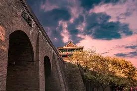 小说：朱允炆北征，直接让蒙古首领跪地称臣，蒙古成为大明行省图片