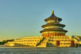 小说：《穿越枭雄》这一生走过最长的路就是商家的套路，我心累！图片