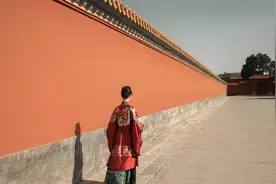 小说：摄政王对皇帝公主抱，一个男人有这么轻的身子骨吗？图片