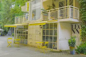 第一卷 两县令竞义婚孤女图片