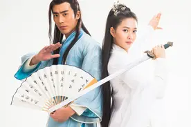 小说：大漠之王幽灵军团首领游离图片