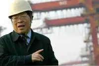 女人间的勾心斗角！女子被同事奉承夸奖，却不知其中另有阴谋图片