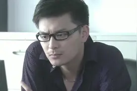温柔的谎言：老总给女员工头顶安装摄像头, 实时监控，这得多漂亮视频封面