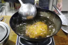 大厨揭秘：拔丝传统技法-油底沉浆，实验2次才成功，学习了！