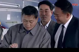 工厂机器出问题, 所有员工都束手无策, 退休老师傅出马瞬间搞定视频封面