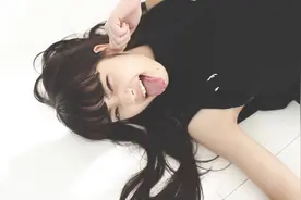 可人少女小松菜奈杂志花絮视频封面
