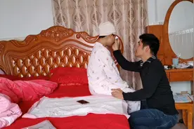 宝宝复查情况，白细胞19多，偏高，还需住院，然后宝妈又哭了！视频封面