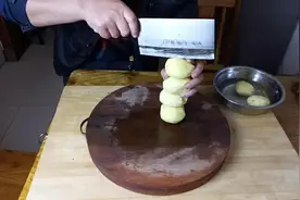 厨师教你土豆的6种切法，适合于不同的烹调，让做菜更轻松视频封面