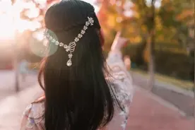 红枫广场给闺女拍照实录，漯河喜欢拍照的周末可约视频封面
