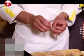 想吃最原味的虾仁，要处理的步骤竟然如此讲究，长见识了视频封面