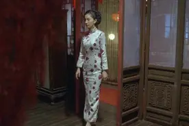 决战江桥：鬼子的三个女间谍在春满楼第一次见面了，风起云涌视频封面