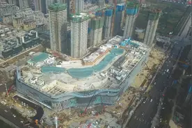 汉中城西发展迅猛，吾悦广场即将建成视频封面