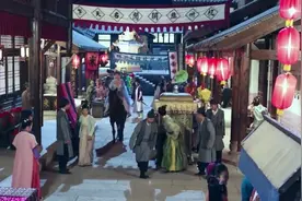 回明：杨凌给莫清河下套，差点成功了，被黛楼儿看破及时阻止了视频封面