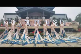 广元8个美女站成一排，一个比一个惊艳，你想认识？视频封面