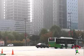 京东西安总部来了，这条路也被改了