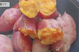 这才是烤红薯最简单的做法，电饭锅一放，不加一滴水，比买的好吃视频封面