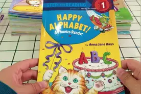 兰登分级阅读(Step into reading)导读之01_Happy Alphabet视频封面