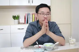 受凉容易打喷嚏可能是过敏性鼻炎，这个药方有用，但是用法稍特殊视频封面
