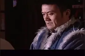 为了将心爱的女人抢回来，男子可费劲了心思，实在是卑微视频封面