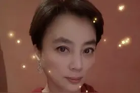 甜歌皇后李玲玉瘦脱相？颧骨突出成锥子脸，身价上亿一场商演百万图片