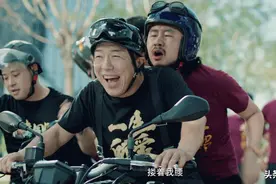 满屏溢出的深情，只有他能驾驭？黄渤担任游戏代言人情义不打折图片
