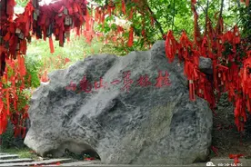 江哥探幽 | 一个人爬尧山图片