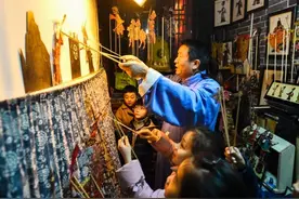 鲁南皮影戏丨光影下的匠心与传承图片