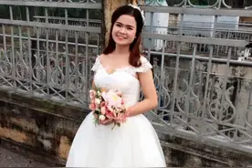 越南女孩向残疾小伙表白被拒仍不放弃，如今两人结婚3年生活幸福图片