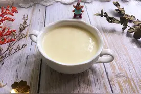 土豆做成浓汤，营养好消化，口感细腻，适合孩子和老人图片
