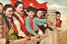 祖国的花朵：50年代的美好童年，插曲比电影更有名，和划船有关图片