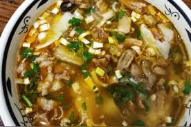 一碗绥德羊肉面图片