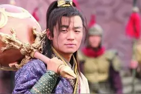 李元霸杀了宇文成都，他不听师傅的告诫，结果逆天了图片