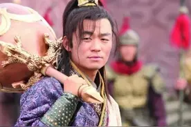 李元霸杀了宇文成都，他不听师傅的告诫，结果逆天了图片