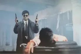 那时，林岭东惊艳，黄百鸣爆发，成龙迈向巅峰，周润发无人能敌图片