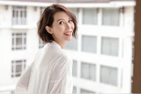 蔡少芬深夜发文，自曝人生突然经历变化，导致深夜从梦中惊醒图片