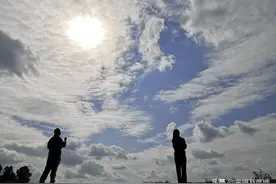 你那里的天空怎样图片