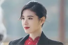 《永远的君王》抢光女主金高银的人气，郑恩彩这是什么港风神颜？图片