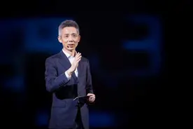 最强大脑的主持人蒋昌建究竟有多厉害，答案你很难想得到图片