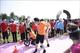 徒步“翻越”龙泉山，需要多长时间？成都选手只花了3秒图片