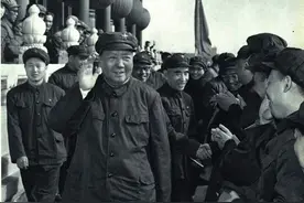 93年老兵做手术，事后儿子申请报销遭怒吼：谁让你报，家里没钱吗图片