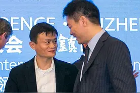 马云说996是修来的福报，刘强东也力挺，如今官方定性：996违法图片