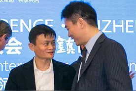 马云说996是修来的福报，刘强东也力挺，如今官方定性：996违法图片