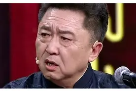 有种“背景”叫于谦的人脉，吴京吃饭靠边坐，郭德纲都没能坐中间图片