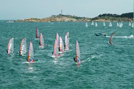 五一看海指南：踏浪何须过海南，弄潮就奔红海湾图片