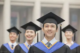 中国高校大学生道德教育现状如何？又该如何改进？图片