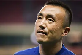 王永珀：崔指导说你别走，我还是跟周总说走，郜林国内球员中顶级图片
