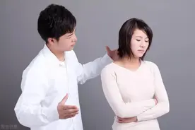 “你跟前任同居过一年，没人肯娶你，只有我愿意接盘”“谢谢你”图片