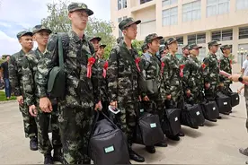 广东省汕头市潮南区：350余名“准新兵”完成集中隔离后陆续起运入营图片
