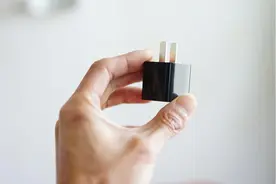iPhone 12怎能没有快充头，摩米士20W充电器开箱体验图片